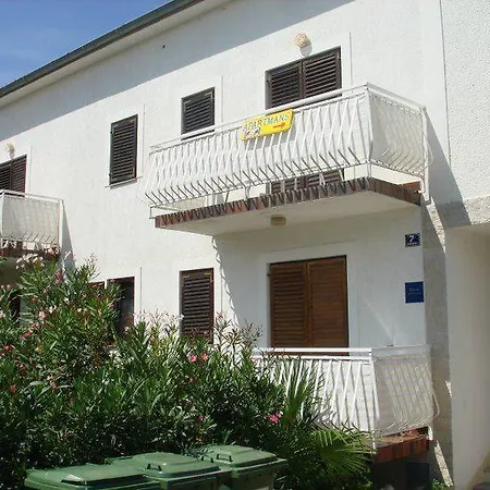 Arthouse Palma 3*